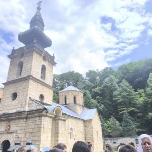 IMG-3ccc7123ef1aa20565f7cdb05c482e81-V